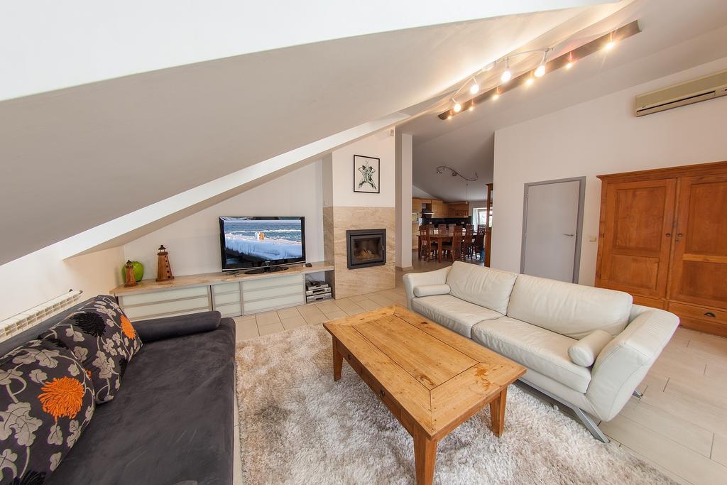 Mansard Apartment Antonovicha 4 キエフ エクステリア 写真