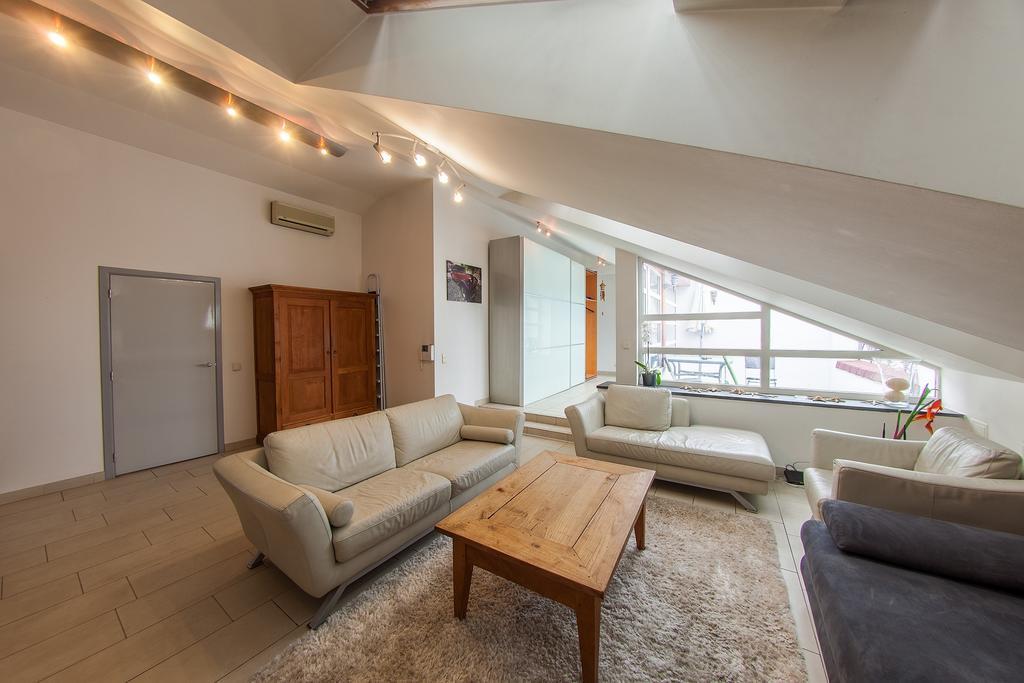 Mansard Apartment Antonovicha 4 キエフ エクステリア 写真